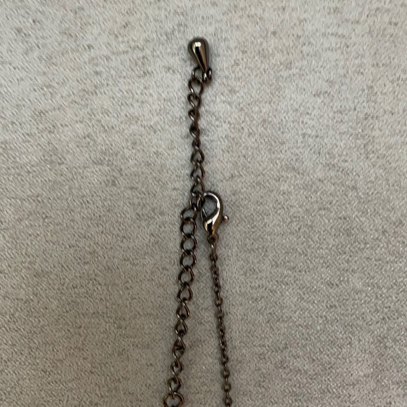 Amway Black and Purple Drop Necklace - Picture 4 of 5